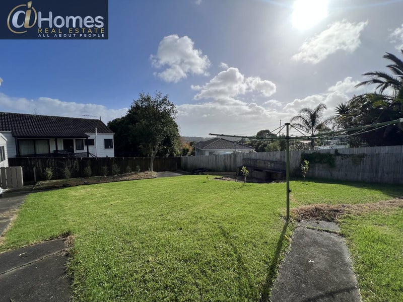 15 Meadowood Drive, Unsworth Heights, Auckland - Carousel 14