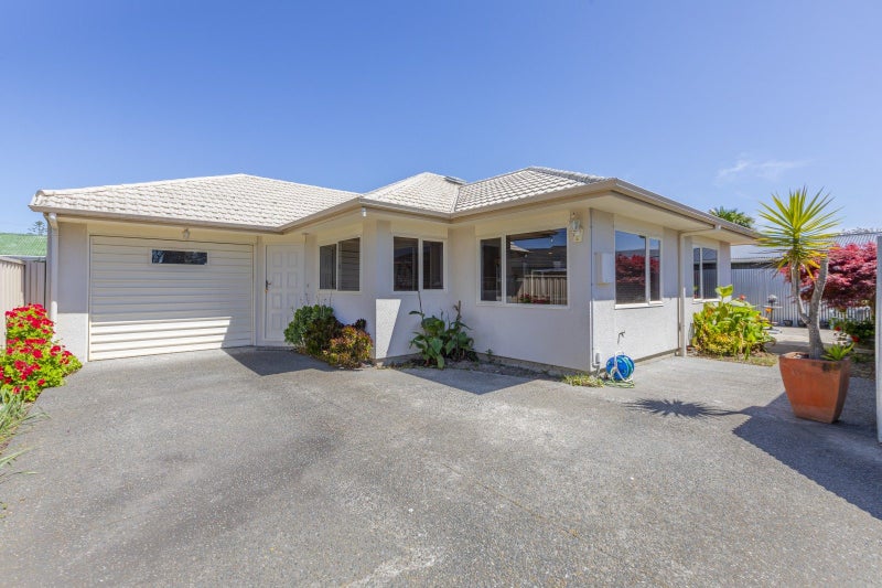 4A Nikau Street, Taradale, Napier - Carousel 1