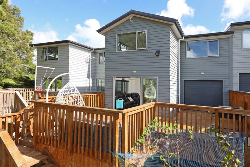65D Metcalfe Road, Ranui, Auckland - Carousel 1