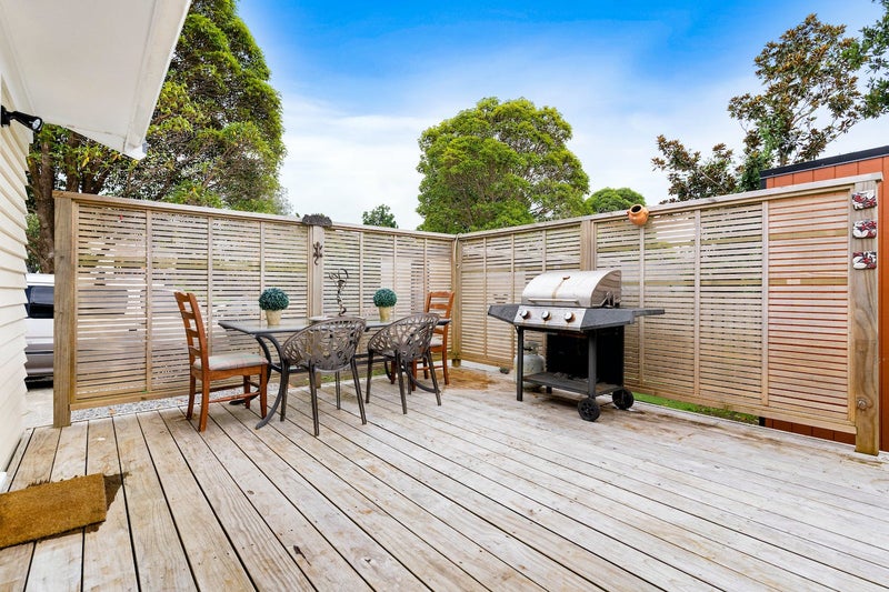 24 Howard Hunter Avenue, Saint Johns, Auckland - Carousel 2