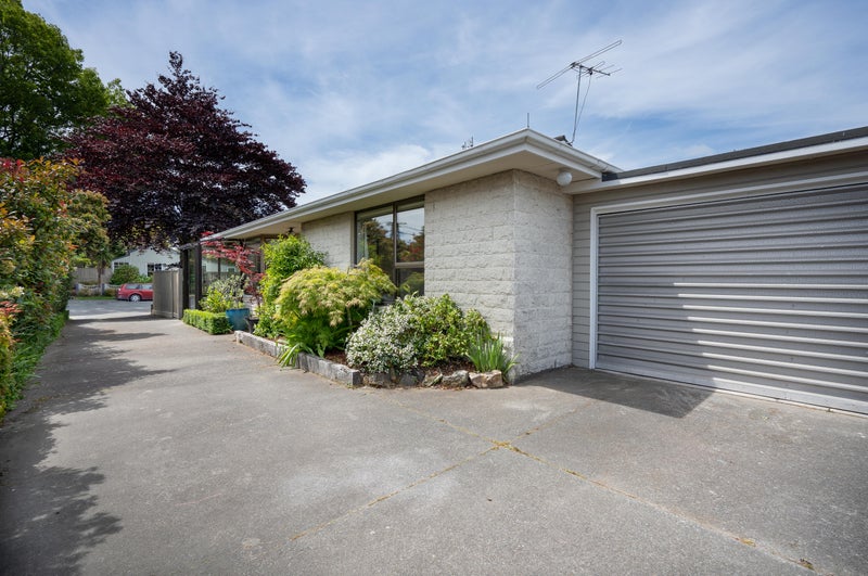 1/11 Young Street, Somerfield, Christchurch - Carousel 20