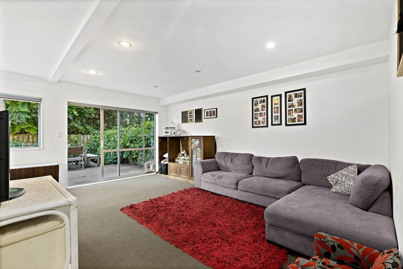 8/45A Swanson Road, Henderson, Auckland - Carousel 2