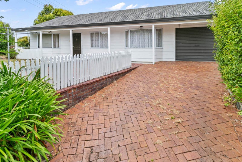 49 Glendale Road, Glen Eden, Auckland - Carousel 9