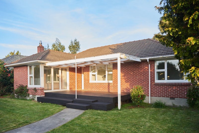 1 Penwood Street, Russley, Christchurch - Carousel 1