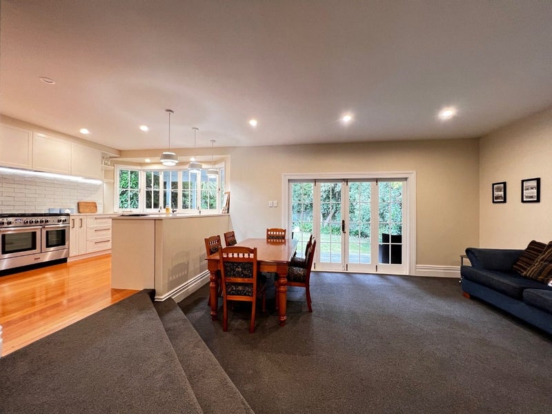 25 Shoal Bay Road, Devonport, Auckland - Carousel 1