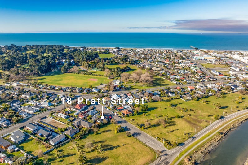 18 Pratt Street, New Brighton, Christchurch - Carousel 18