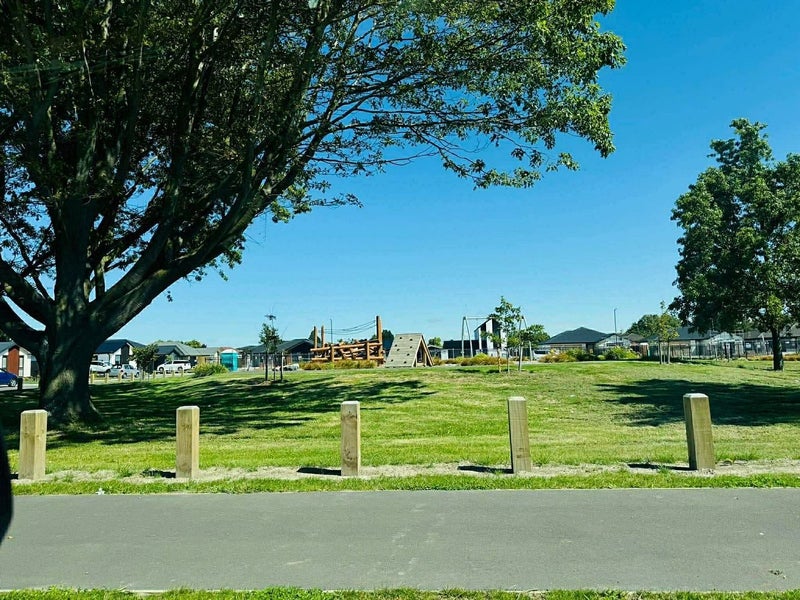 17 Akoranga Place, Hornby, Christchurch - Carousel 28