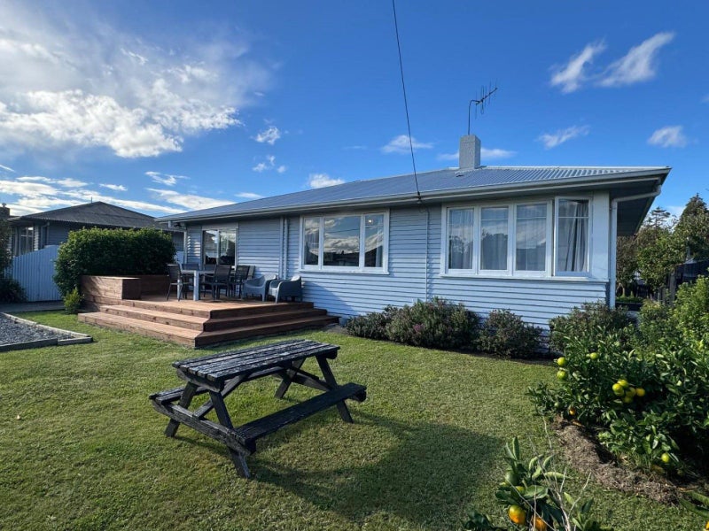 124 Harlech Street, Mayfair, Hastings - Carousel 1