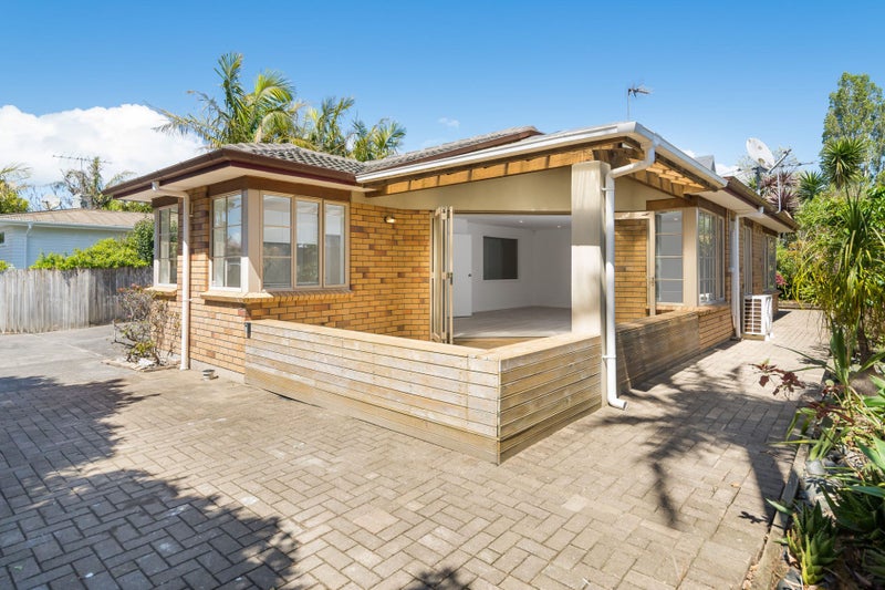 1/23 Alma Road, Milford, Auckland - Carousel 14