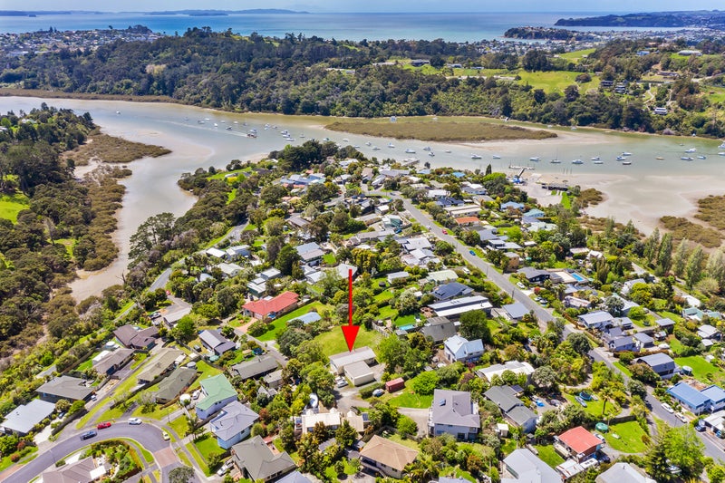 115 Duck Creek Road, Stillwater, Silverdale - Carousel 1