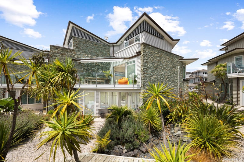 25 Little Compton Mews, Snells Beach, Snells Beach - Carousel 2