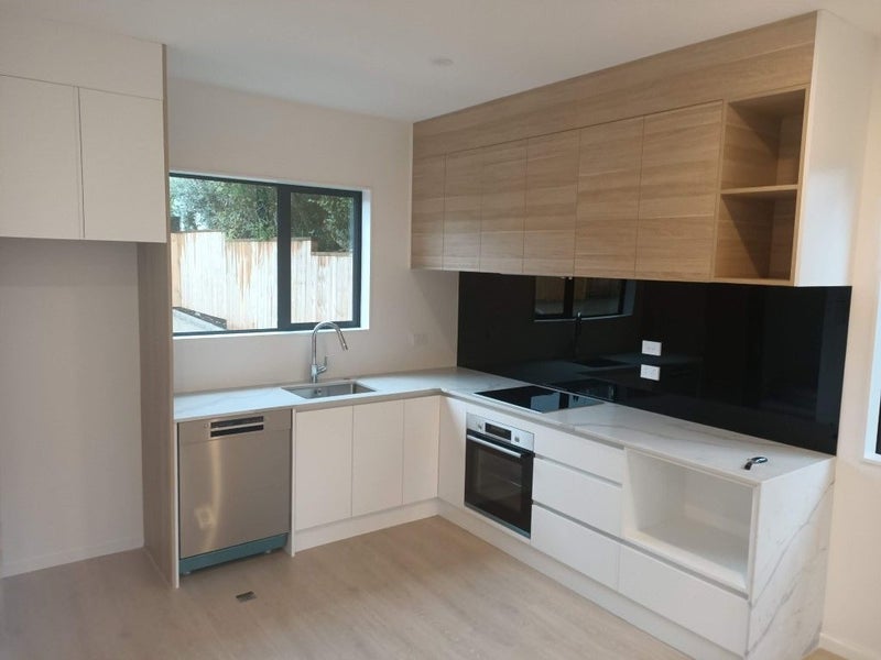 10/403 Blockhouse Bay Road, Blockhouse Bay, Auckland - Carousel 2