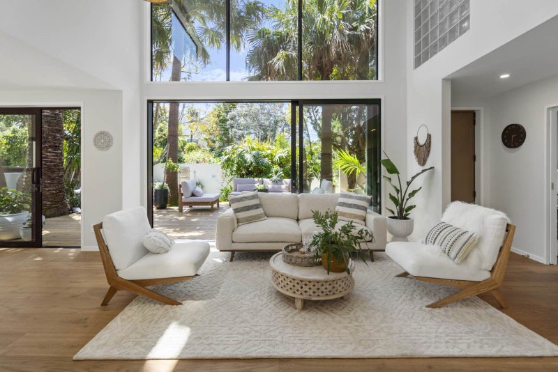 2/236 Beach Road, Campbells Bay, Auckland - Carousel 2