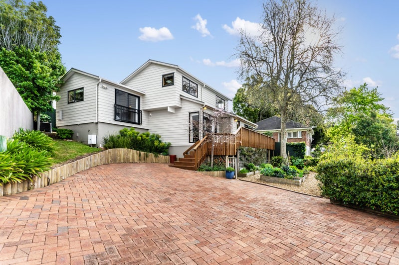 2/6 Marua Road, Ellerslie, Auckland - Carousel 1