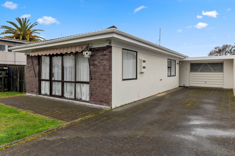 12A Deere Avenue, Fenton Park, Rotorua - Carousel 2