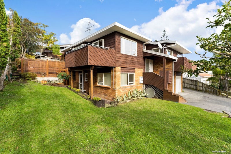 1/7 Delamare Court, Sunnynook, Auckland - Carousel 1