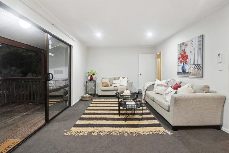 2/51 Greenvalley Rise, Glenfield, Auckland - Carousel 2