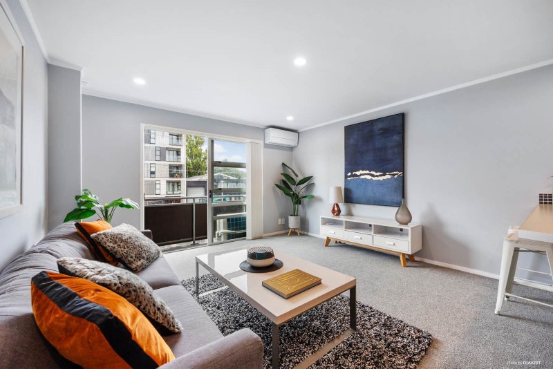 19/3 Ngahura Street, Eden Terrace, Auckland - Carousel 1