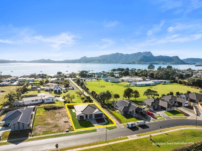 51 Kaurinui Crescent, One Tree Point - Carousel 2