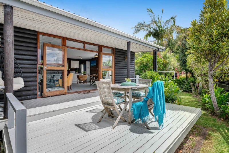 16 Onepu Lane, Manly, Whangaparaoa - Carousel 1