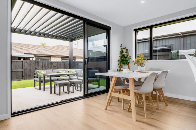 17 Trewern Avenue, Chartwell, Hamilton - Carousel 2