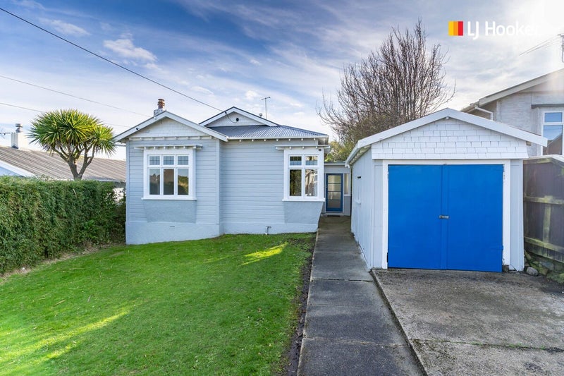 27 Oakland Street, Andersons Bay, Dunedin - Carousel 2