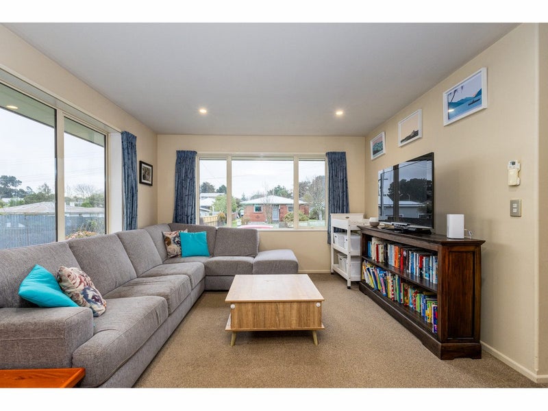 31 Hertford Street, Kensington, Timaru - Carousel 2