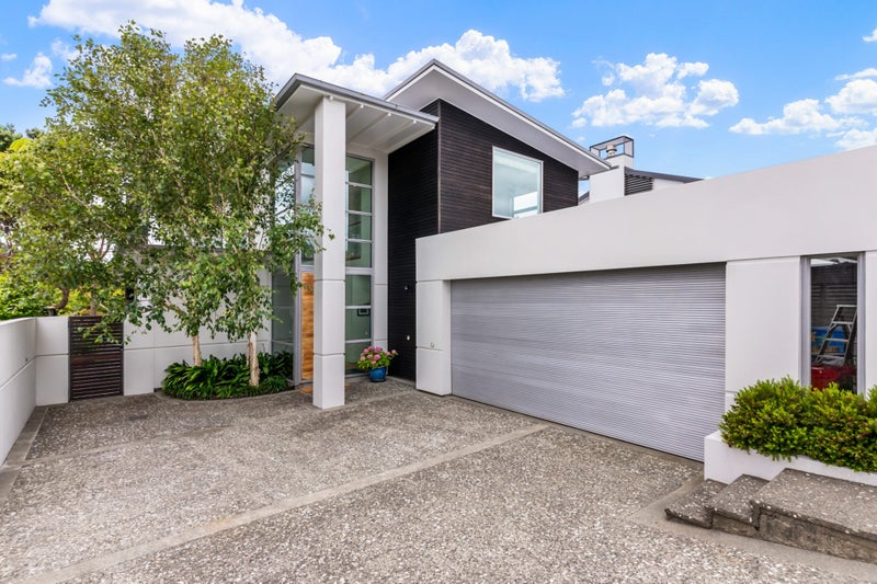 22 Braithwaite Street, Karori, Wellington - Carousel 1
