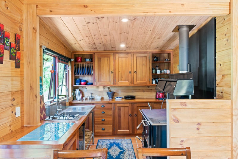 2395 State Highway 1, Maungaturoto - Carousel 2