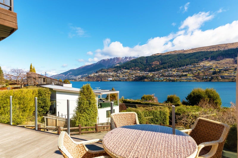 266 Peninsula Road, Kawarau Falls, Queenstown - Carousel 1