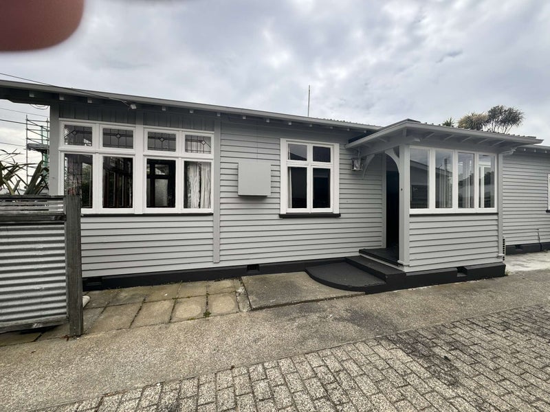 1/12 Croydon Street, Sydenham, Christchurch - Carousel 1