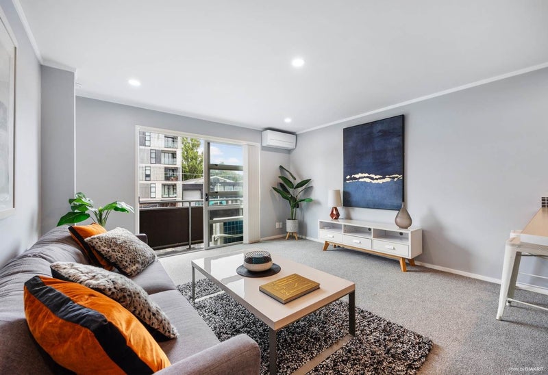21/3 Ngahura Street, Eden Terrace, Auckland - Carousel 2