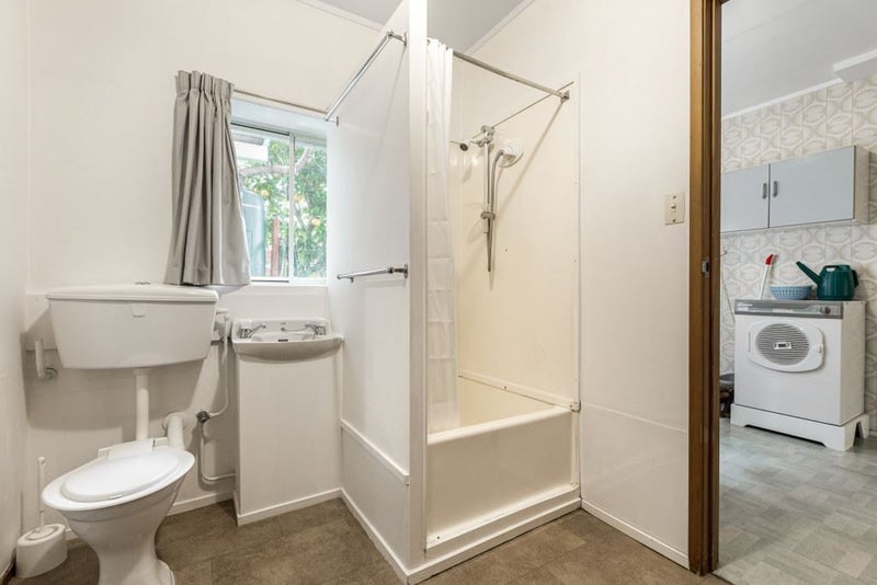 4/15 Zion Road, Birkenhead, Auckland - Carousel 17