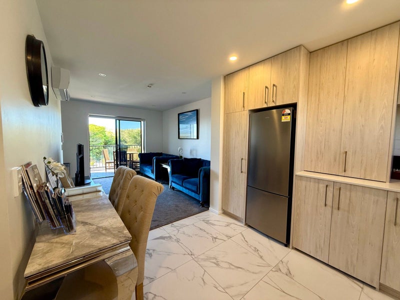 9/232 Marine Parade, New Brighton, Christchurch - Carousel 2