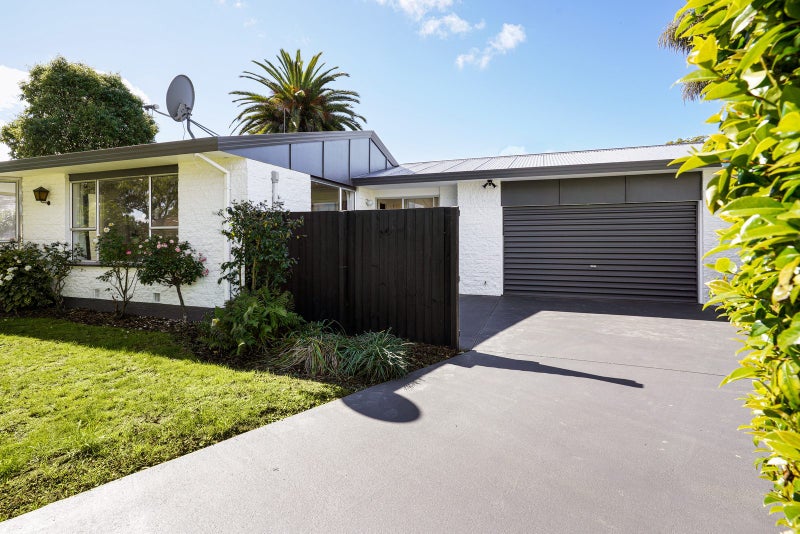 21 Heaphy Place, Casebrook, Christchurch - Carousel 2
