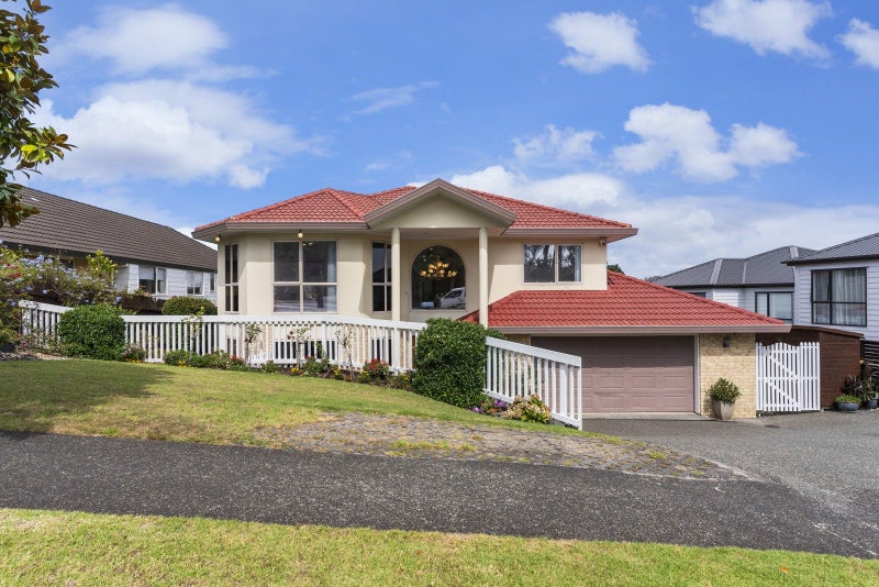 64 Whitford Road, Botany Downs, Auckland - Carousel 1