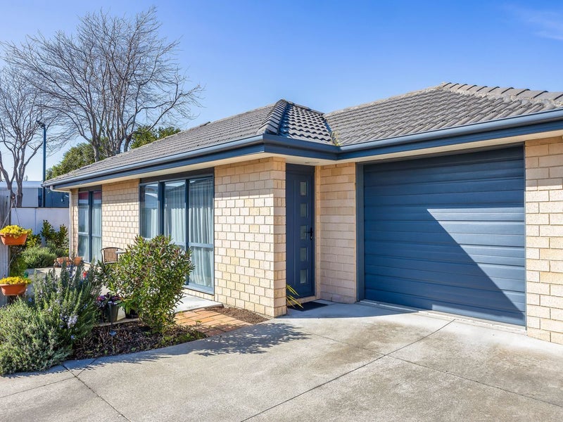 15C Johns Road, Belfast, Christchurch - Carousel 1