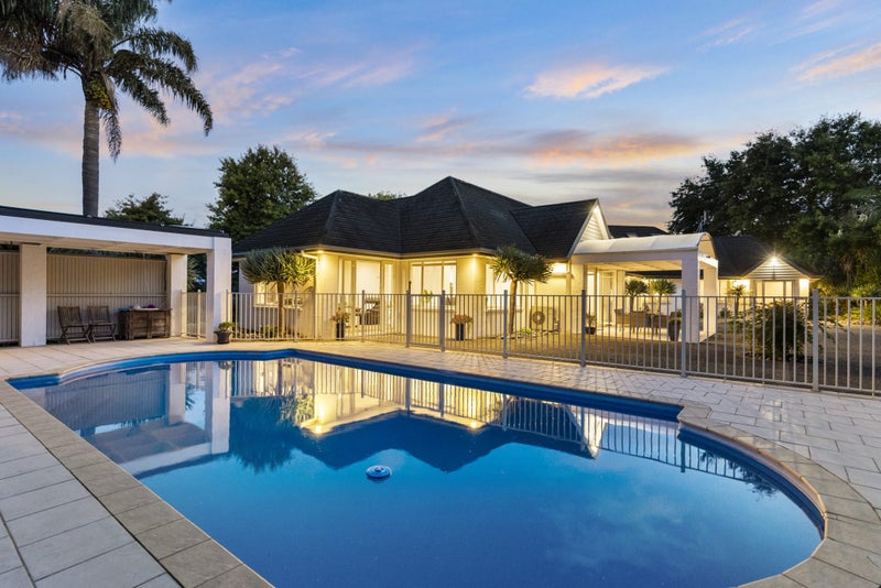 6 Aunceston Rise, Alfriston, Auckland - Carousel 2