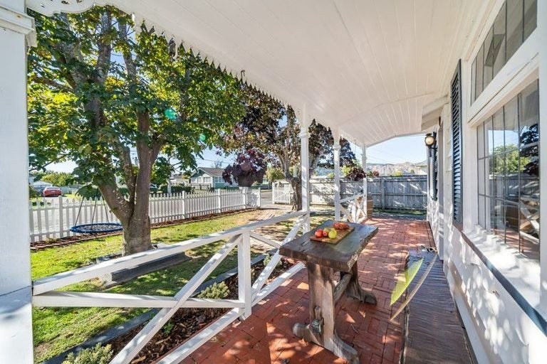 31 Merton Street, Trentham, Upper Hutt - Carousel 2