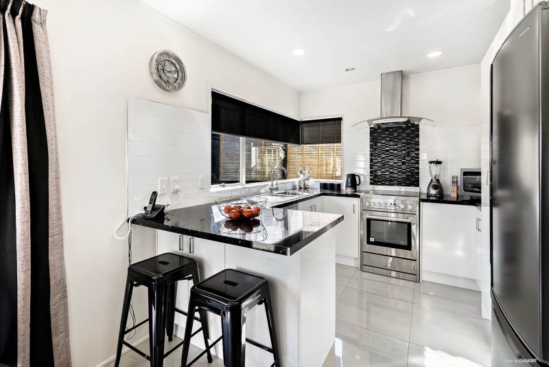 1/8 Clydesdale Avenue, Somerville, Manukau - Carousel 2