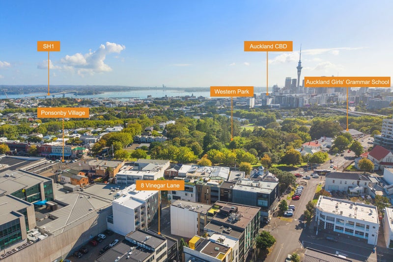 1/8 Vinegar Lane, Grey Lynn, Auckland - Carousel 1