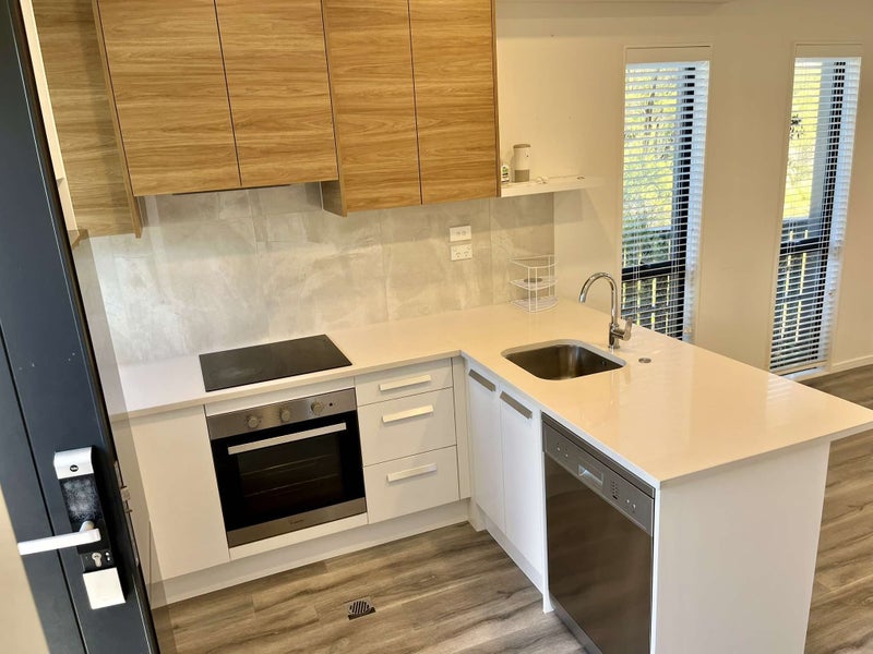 130D Tiriwa Drive, Massey, Auckland - Carousel 2