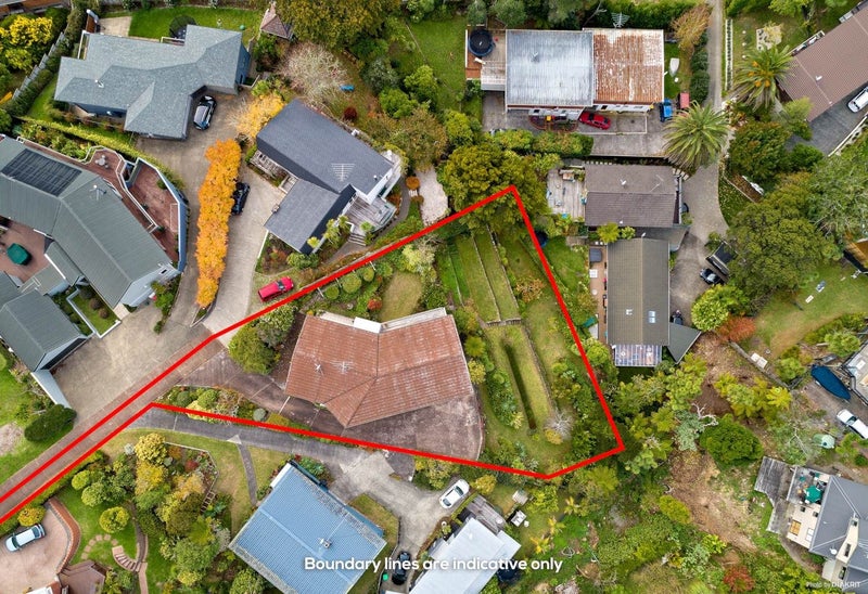 5 Elizabeth Place, Mairangi Bay, Auckland - Carousel 2