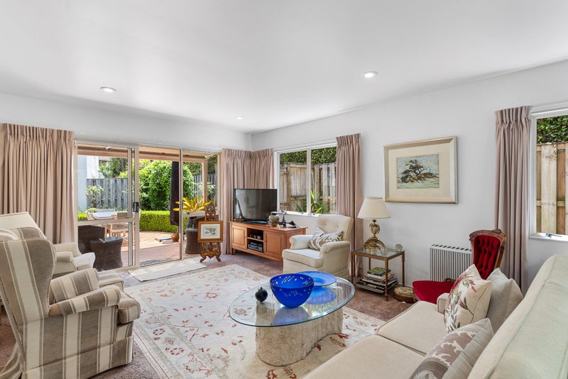 3/10 Sayegh Street, St Heliers, Auckland - Carousel 2