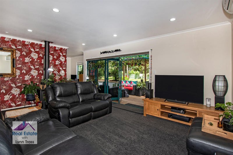 11E Lupton Avenue, Kensington, Whangarei - Carousel 2