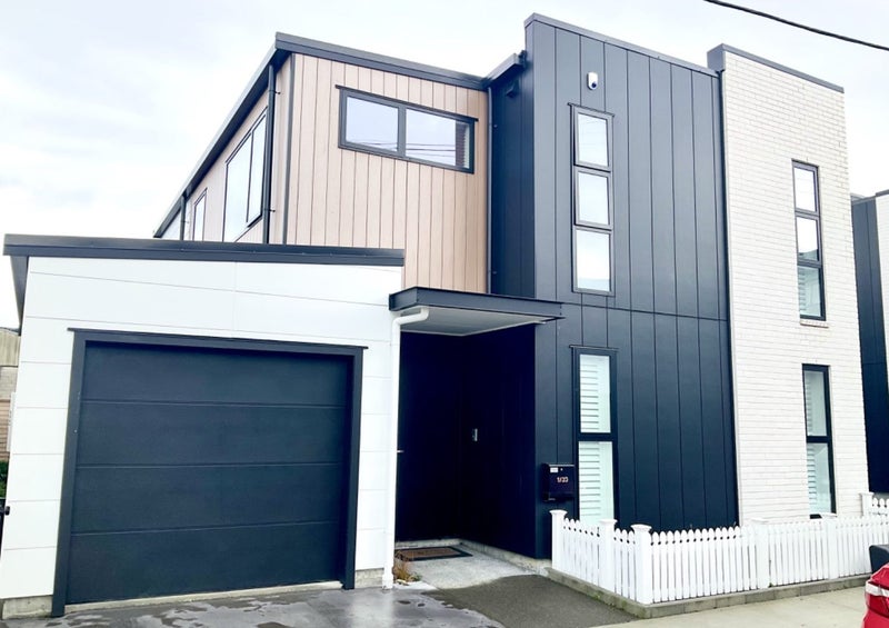 1/39 Nelson Street, Petone, Lower Hutt - Carousel 1