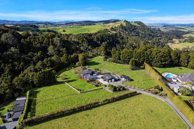243 Cemetery Road, Whangarei - Carousel 33