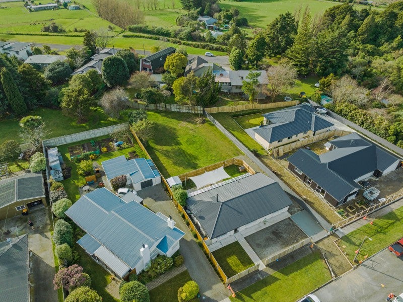 12 Wyndham Street, Awapuni, Palmerston North - Carousel 19