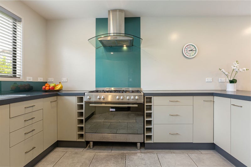 4 Abel Glen, Aotea, Porirua - Carousel 28