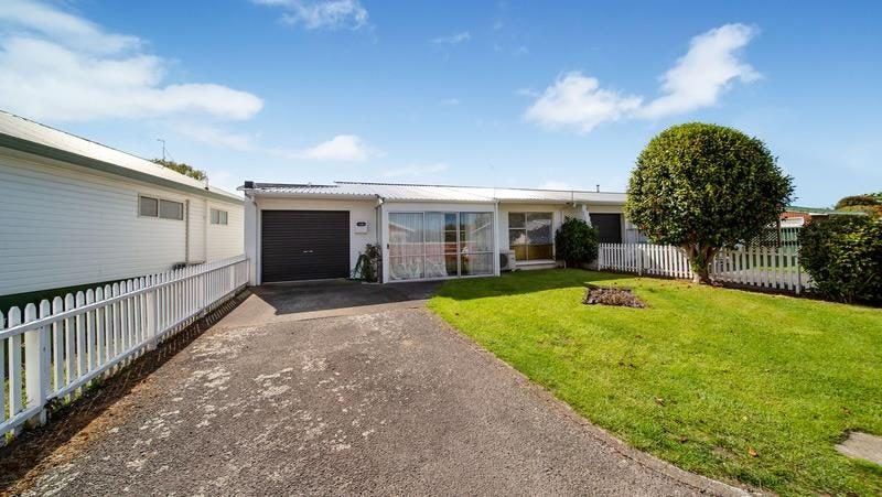 59 Murray Avenue, Hawera - Carousel 1